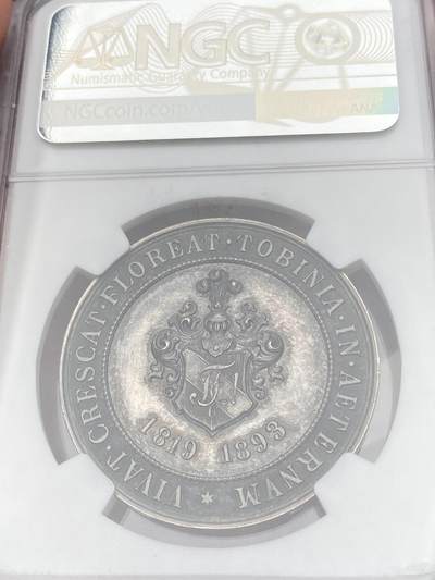 万国钱币拍卖第058期（万国新年大拍） NGC MS62 1893年瑞士索芬根学生联合会成立75周年纪念大银章 正面市政厅景观 背面学生协会盾徽 少见品种原味天鹅绒彩 36MM
