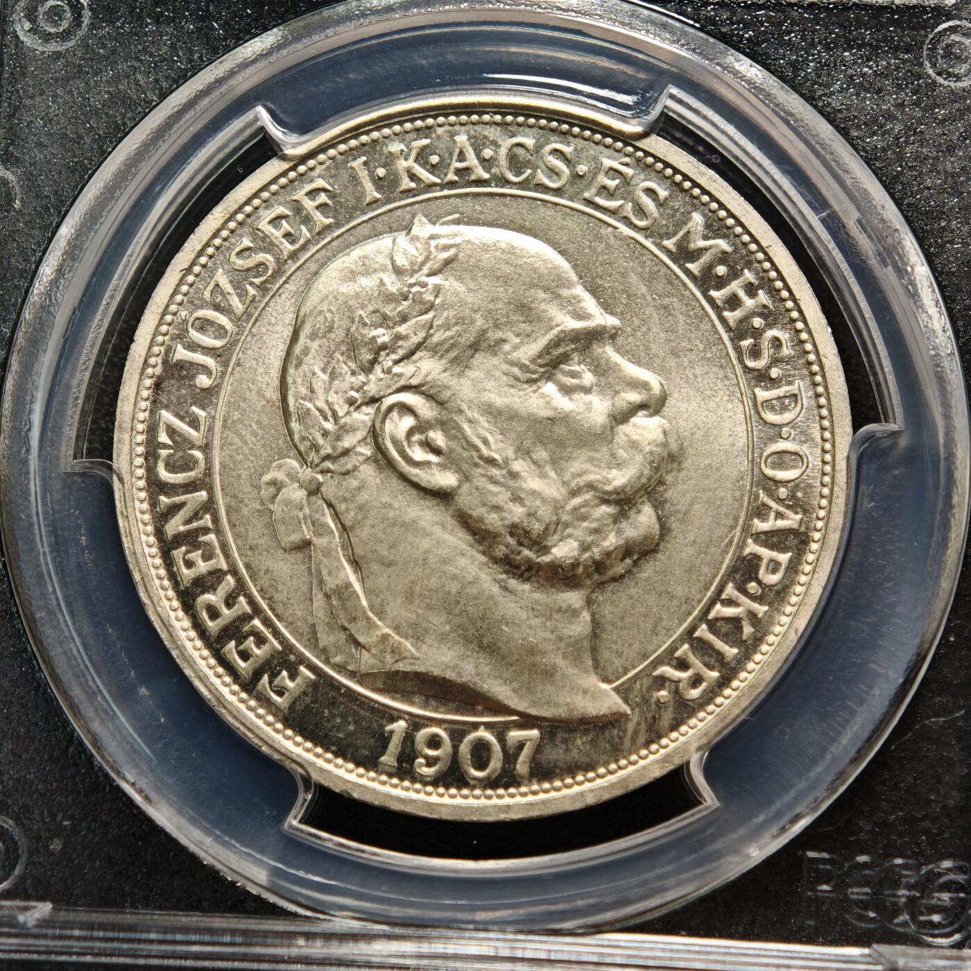 【德藏】世界币章拍卖第159期(元旦专场拍卖) 1907年 奥匈帝国弗朗茨•约瑟夫1世加冕5克朗精制银币 PCGS PR67CAM 原光犀利 转光十足