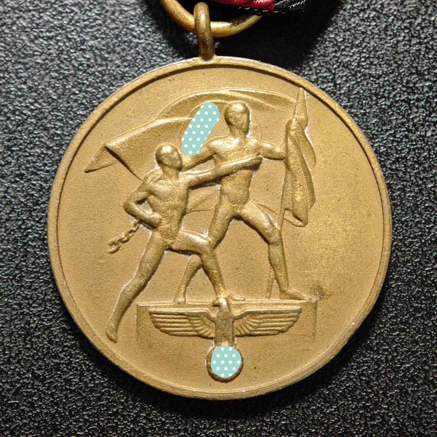 【德藏】世界币章拍卖第159期(元旦专场拍卖) 1938年 德国民族社会主义工人党吞并苏台德地区纪念奖章 直径约：31.9mm；重约：13.6g（原图请联系客服）