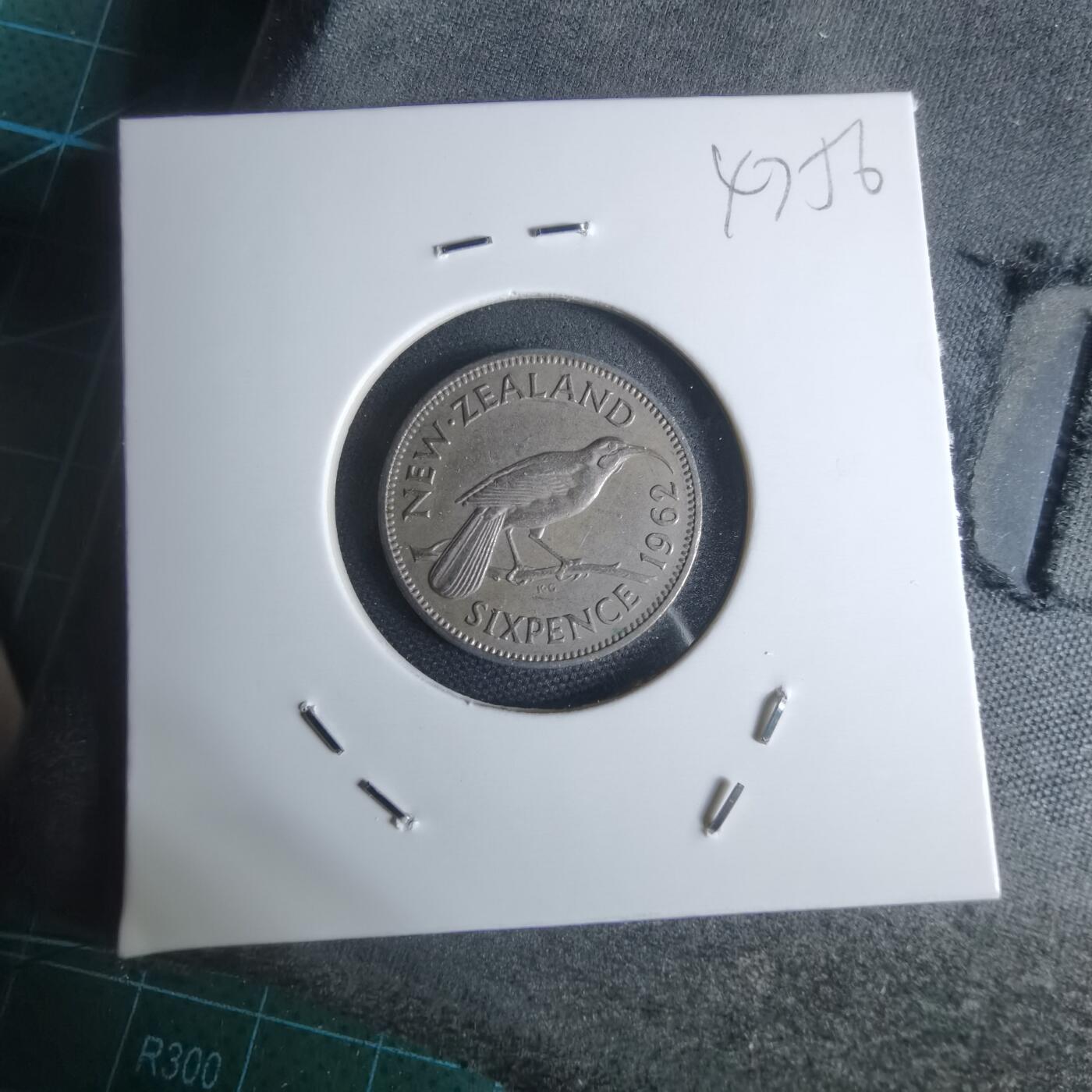 沼泽如烟--第947场 新西兰1962年6便士