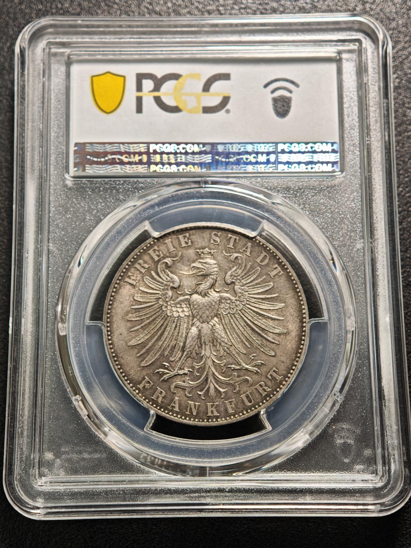 【德藏】世界币章拍卖第159期(元旦专场拍卖) 1862年 德国法兰克福自由市德意志射击节泰勒纪念银币 PCGS MS62 深彩包浆 状态极佳 味道十足