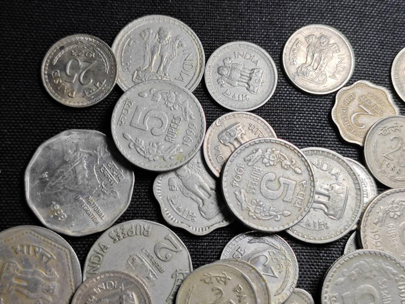 KK钱币收藏小铺 《套币 好品/批量散币专场》  2月预留时间 周末发货  印度一组散币 96枚一组