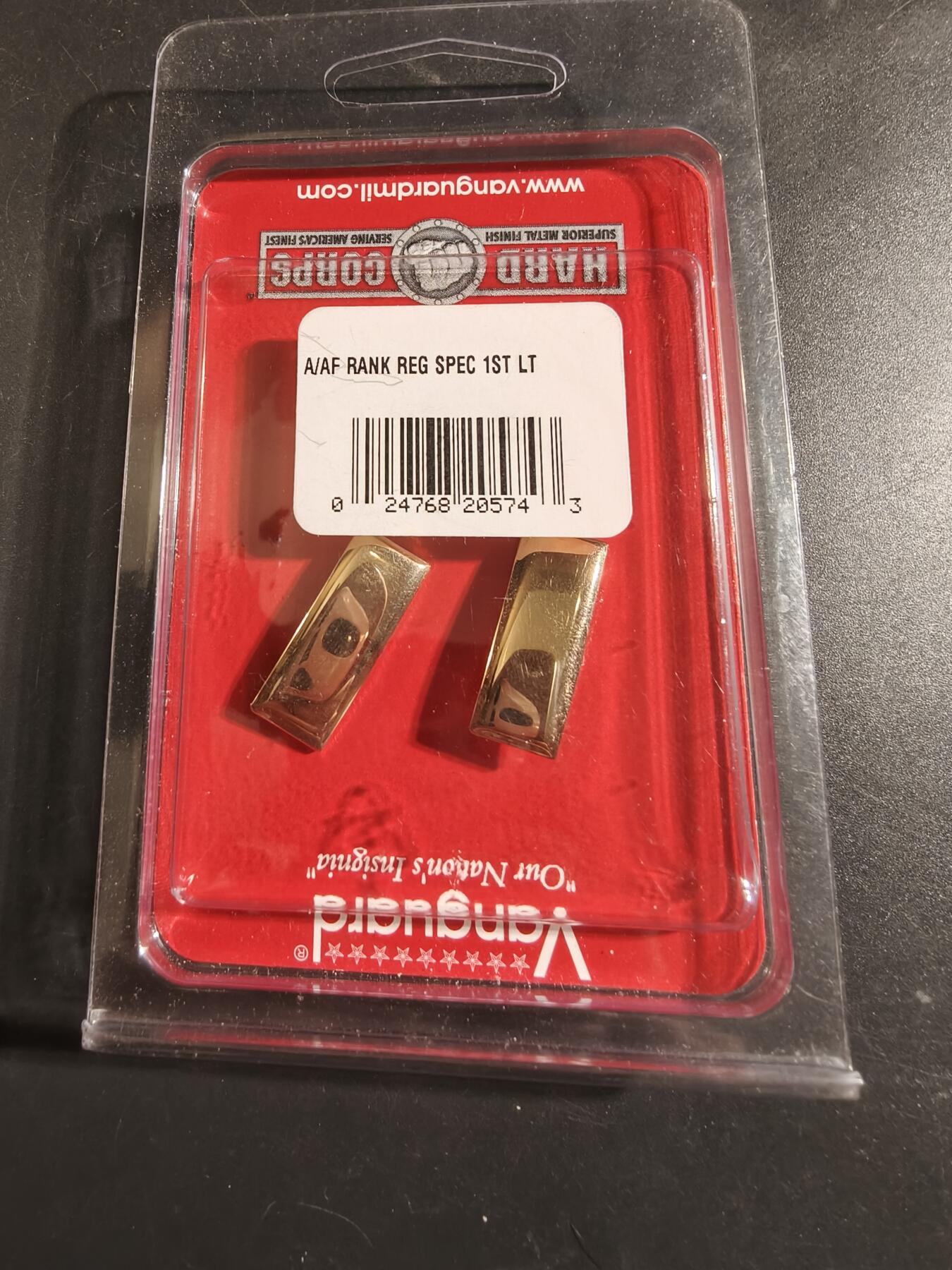 老王徽章第172期 美国陆军中尉金属军衔一组