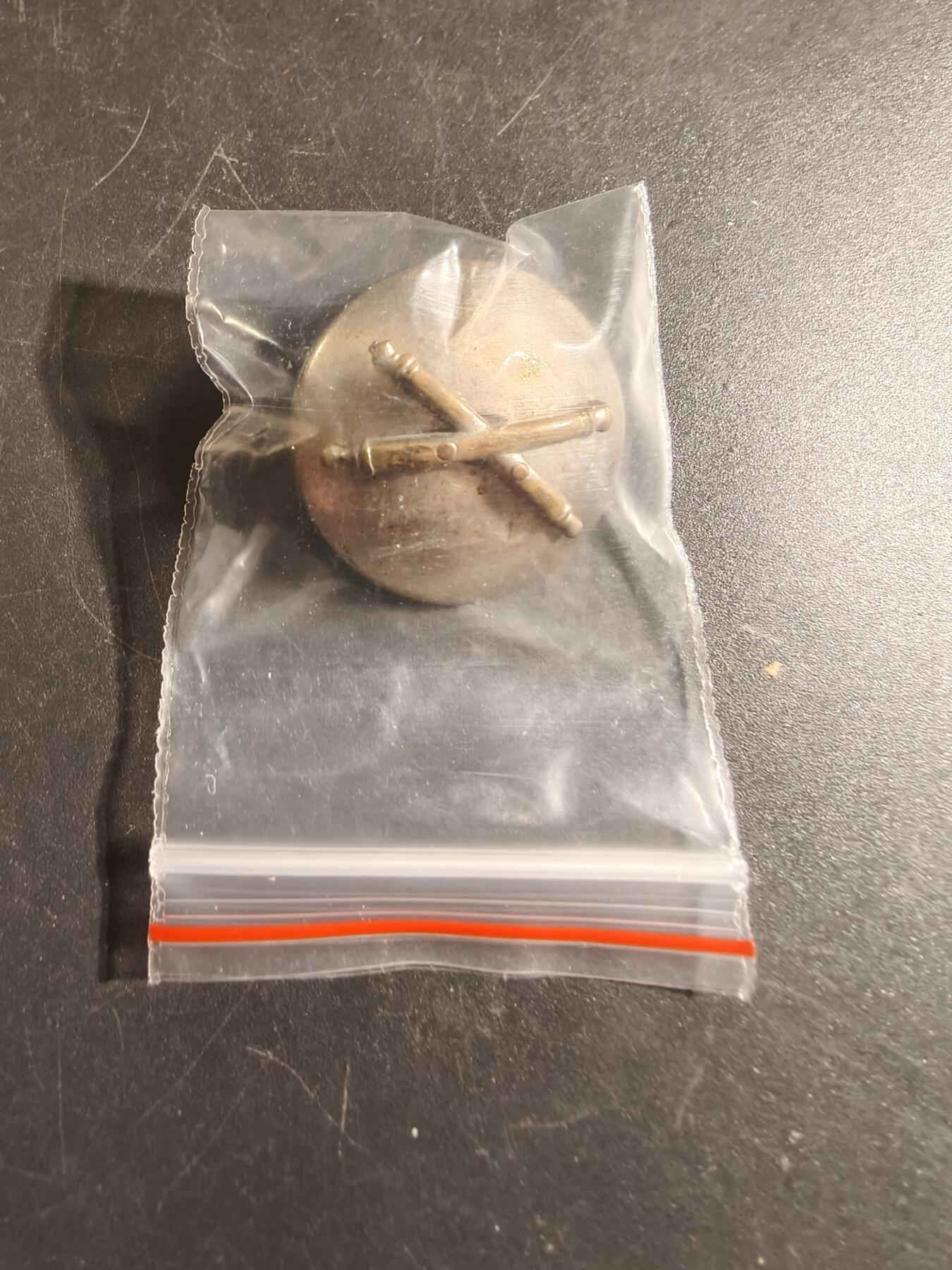 老王徽章第172期 美国炮兵领章