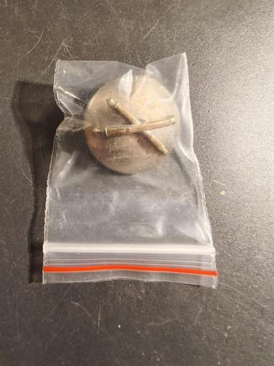 老王徽章第172期 - 美国炮兵领章