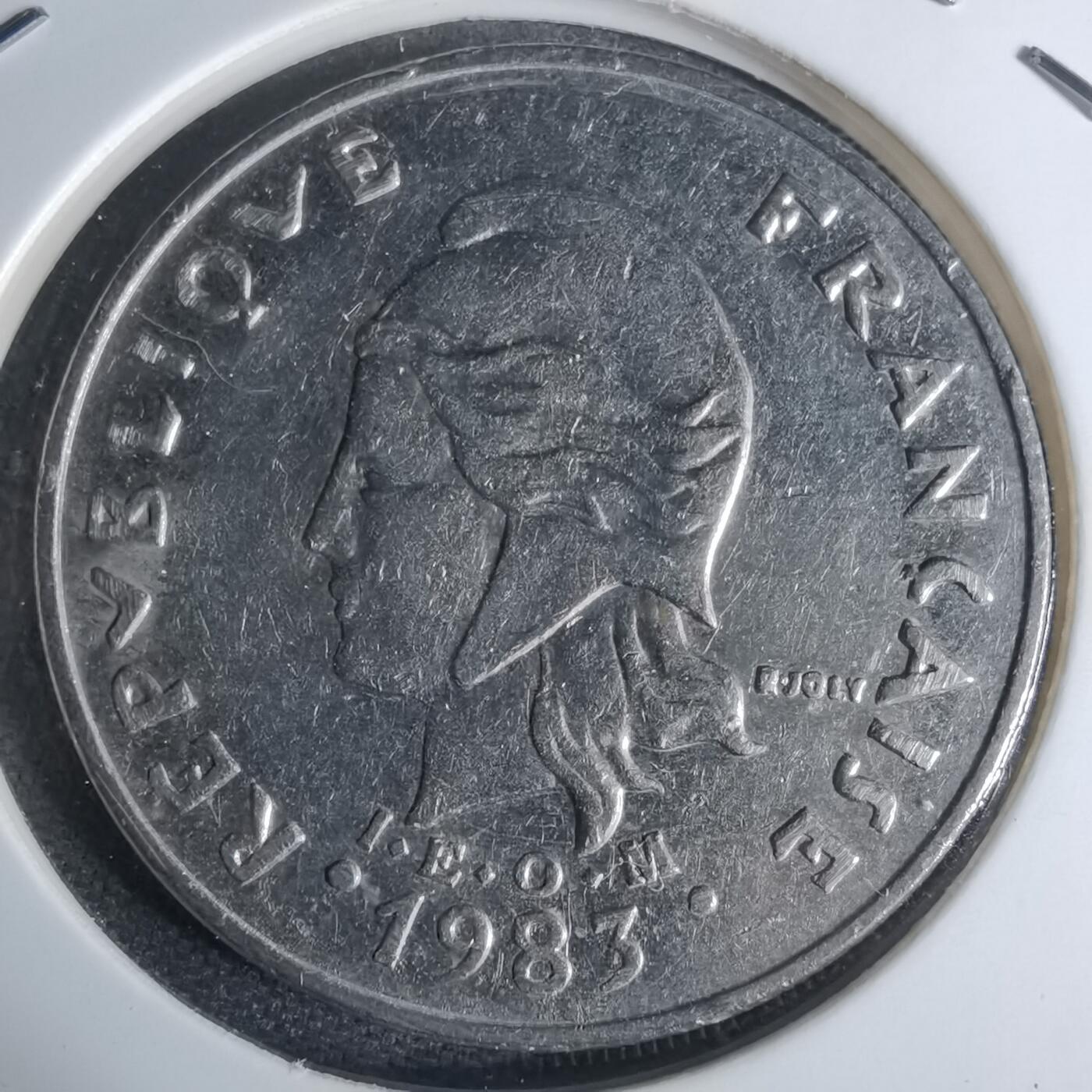 沼泽如烟--第947场 法属波利尼西亚1983年20法郎