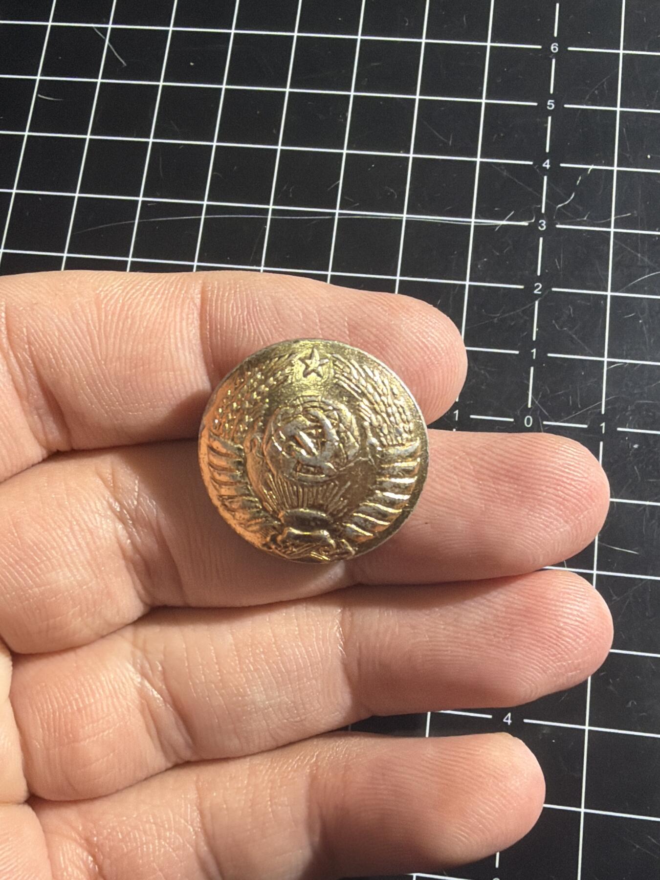 古冰库章牌勋赏收藏0起拍卖 苏联将军服纽扣一个