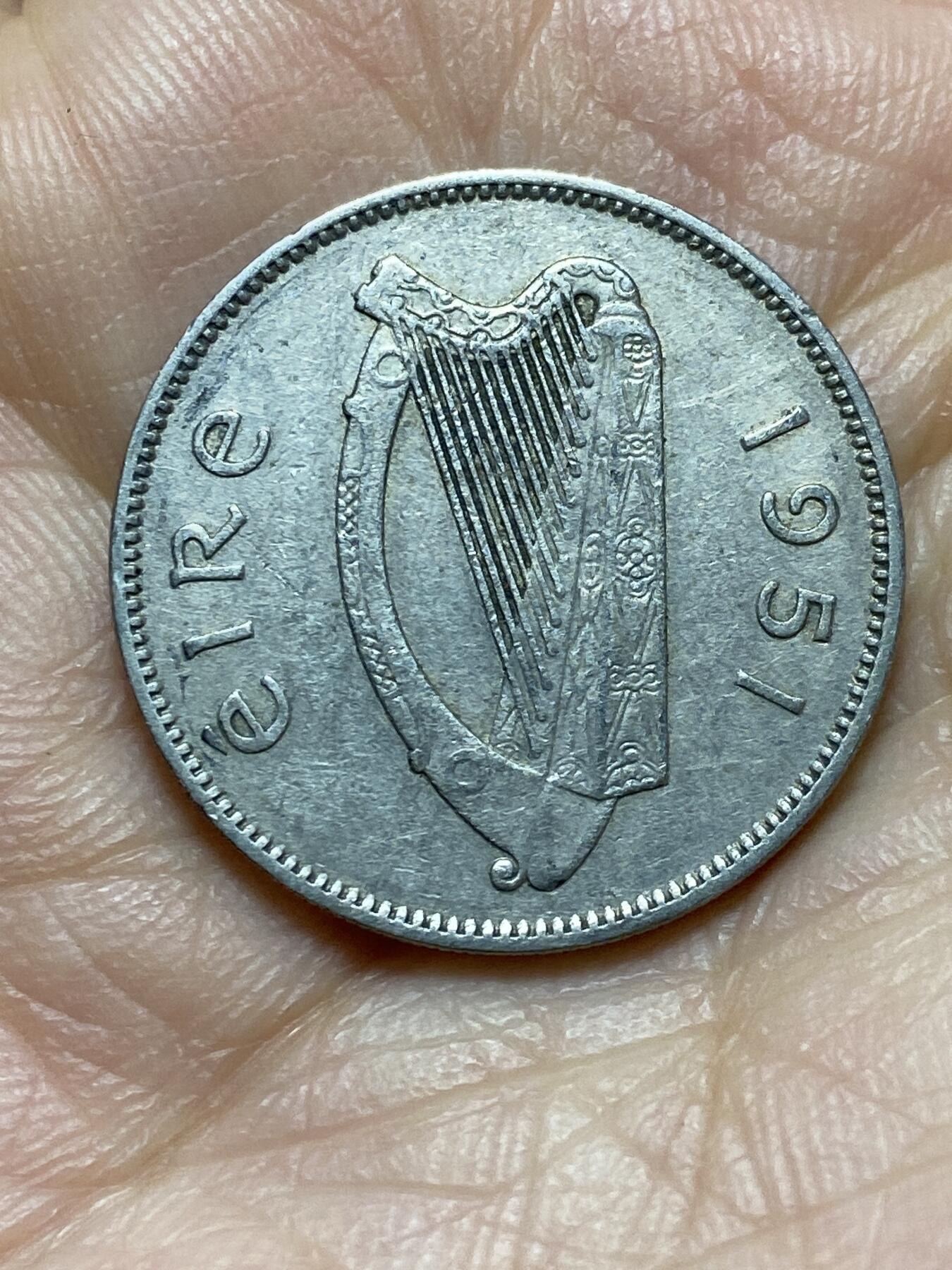 2025年第一百四十三场(总第一百六十九场）外国好品散币场(免佣金) 爱尔兰🇮🇪1951年1先令(共和国时期第一套第二版)