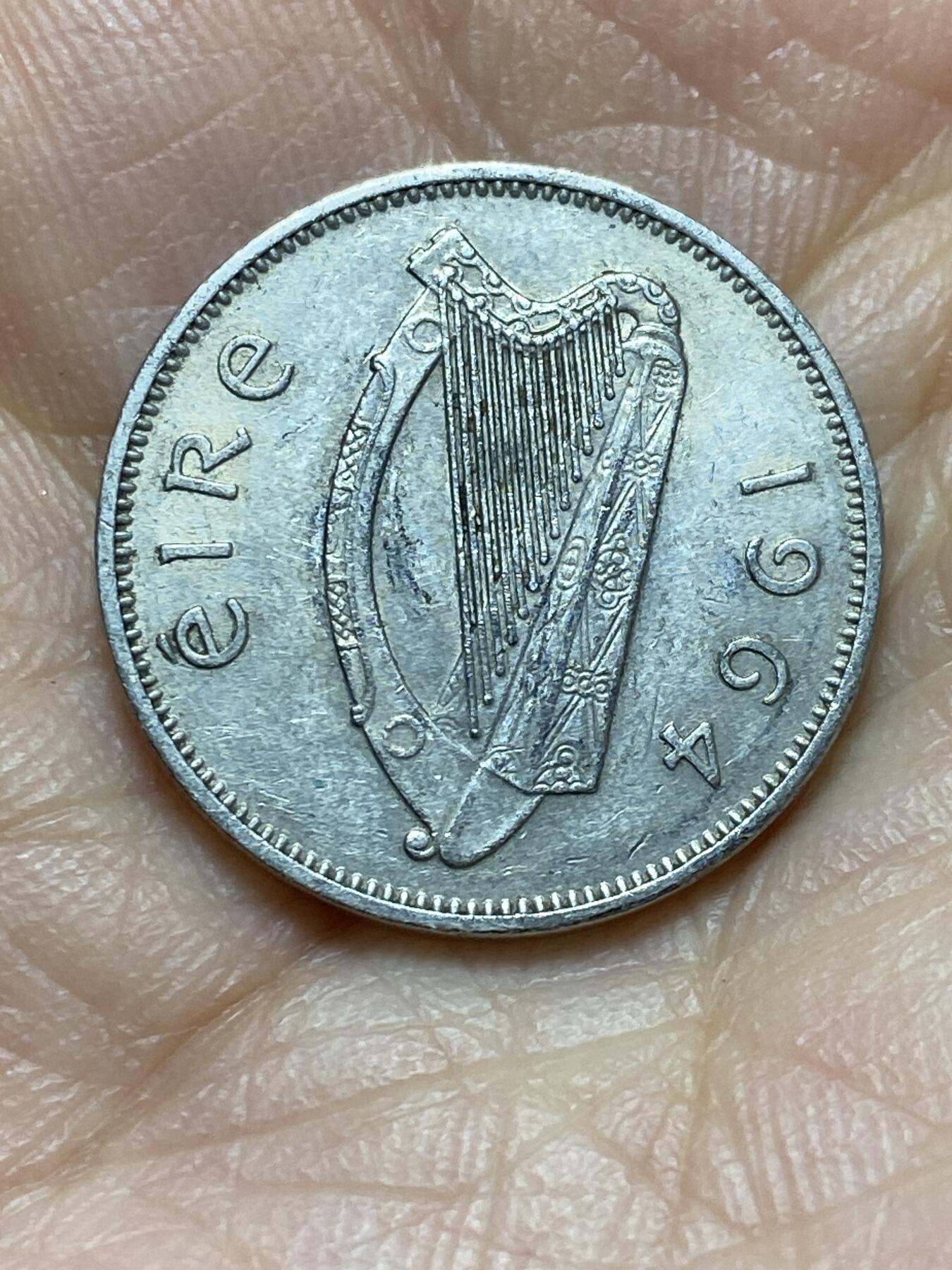 2025年第一百四十三场(总第一百六十九场）外国好品散币场(免佣金) 爱尔兰🇮🇪1964年6便士(共和国时期第一套第二版)