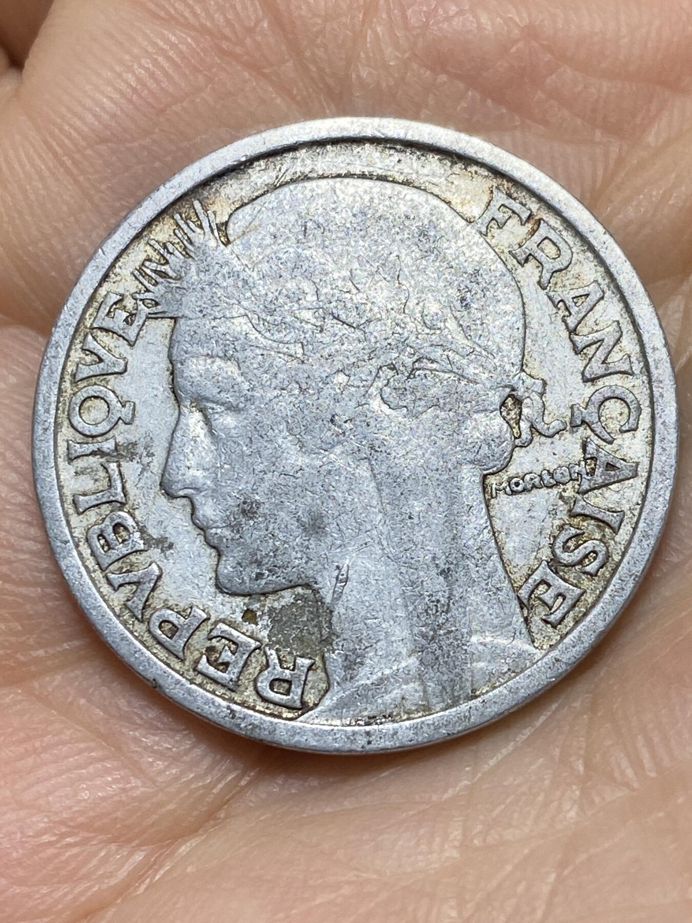 2025年第一百四十三场(总第一百六十九场）外国好品散币场(免佣金) 法兰西第四共和国1948年2法郎