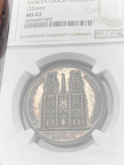 万国钱币拍卖第058期（万国新年大拍） NGC MS63 1863年法国卢瓦尔省奥尔良圣十字学院纪念银章 32MM 13.2G 罕见小中见大的顶级雕刻 细节非常出众镜面金彩