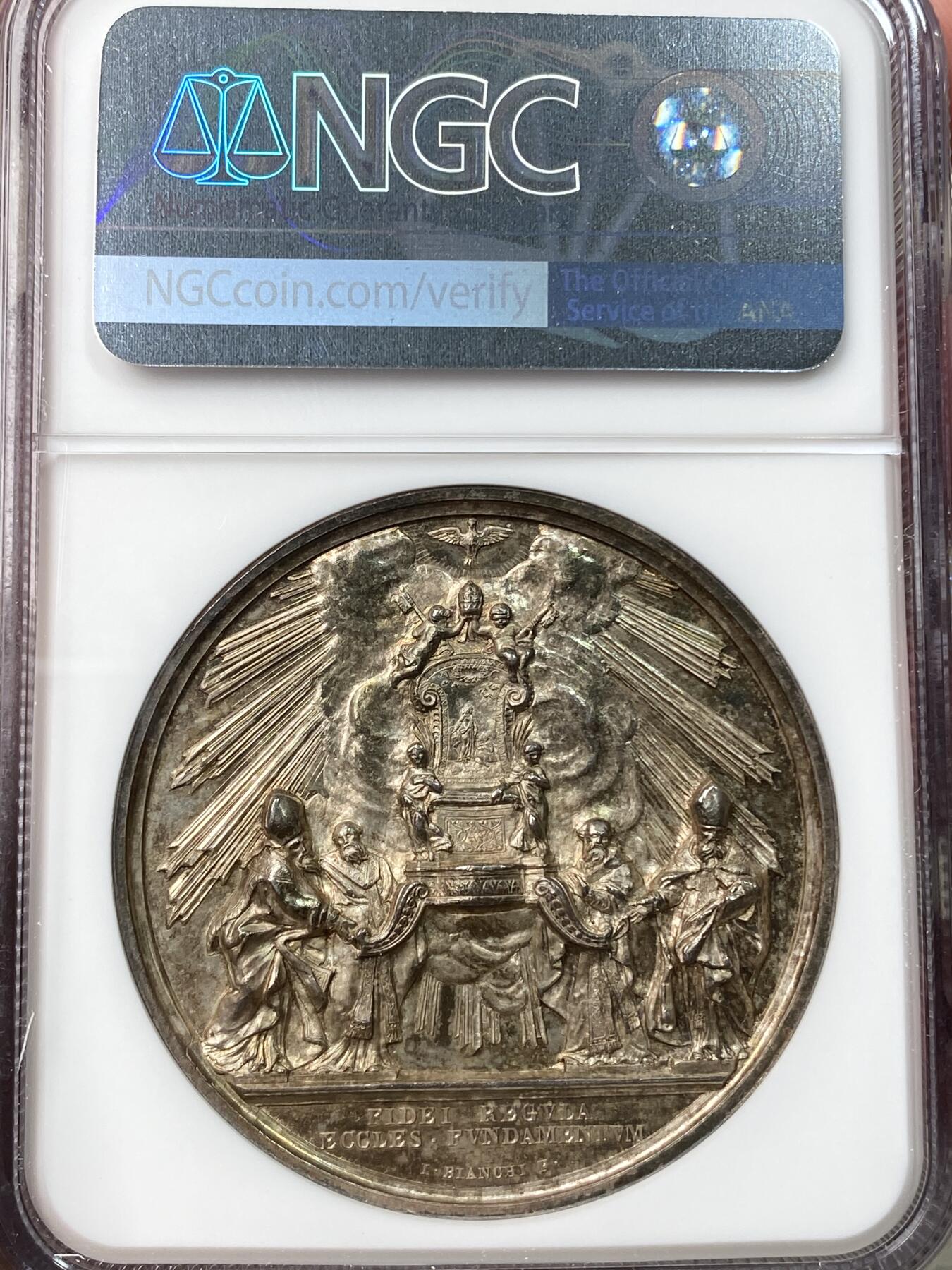 万国钱币拍卖第058期（万国新年大拍） NGC MS62 1860年梵蒂冈教皇国庇护九世纪念教宗通谕《Singulari quidem》大银章 高浮雕超级繁复的圣彼得宝座 极美七彩祥云包浆沁人心脾 通谕敦促所有主教和大主教抵制理性主义哲学及任何对天主教信仰的侵蚀