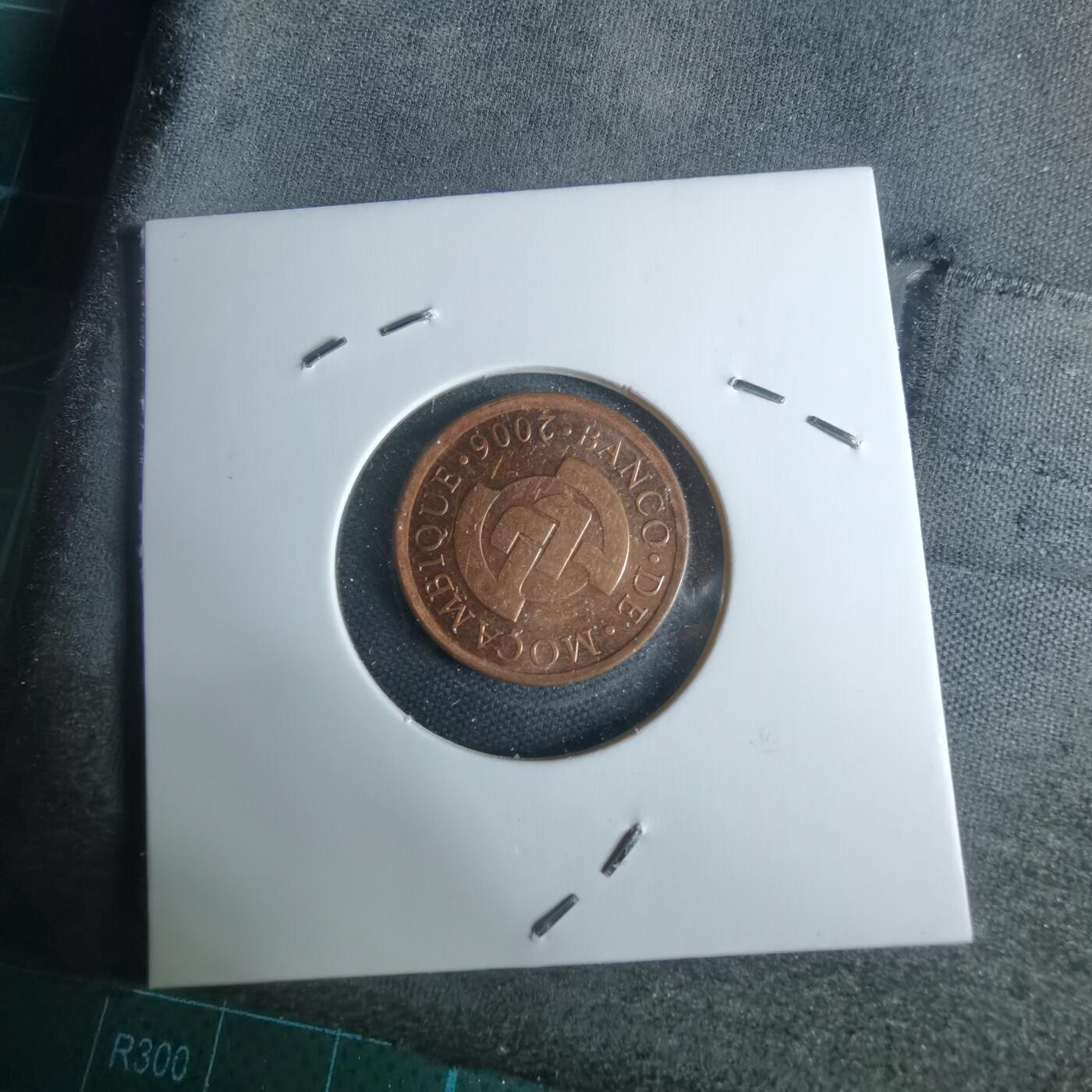 沼泽如烟--第947场 莫桑比克2006年五分