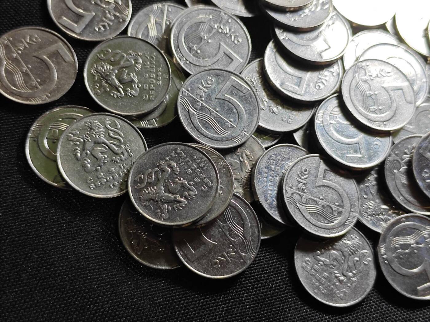 KK钱币收藏小铺 《套币 好品/批量散币专场》  2月预留时间 周末发货  捷克5克朗142枚一组