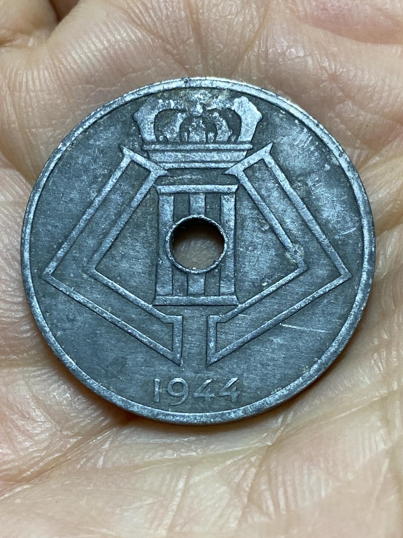 2025年第一百四十三场(总第一百六十九场）外国好品散币场(免佣金) 比利时🇧🇪1944年25分(二战德国占领时期，左荷语右法语版)