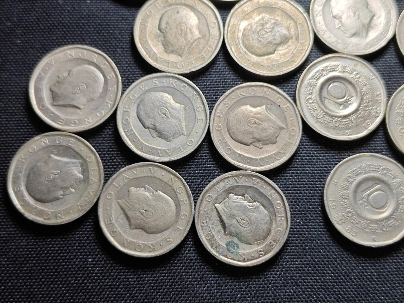 KK钱币收藏小铺 《套币 好品/批量散币专场》  2月预留时间 周末发货  挪威10克朗21枚一组