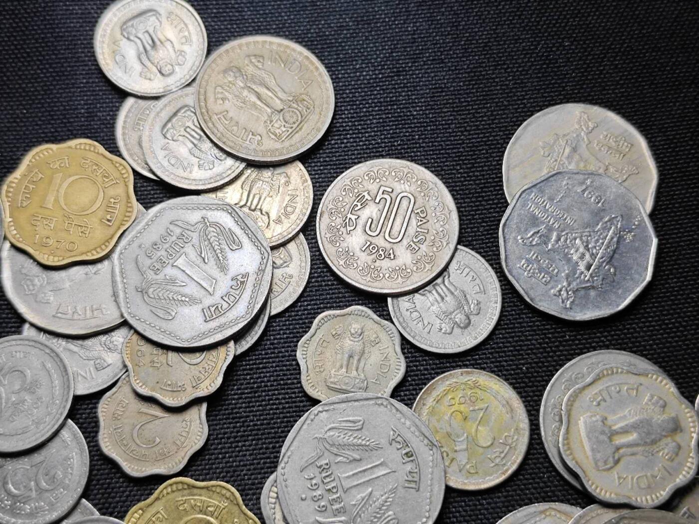 KK钱币收藏小铺 《套币 好品/批量散币专场》  2月预留时间 周末发货  印度一组散币 96枚一组