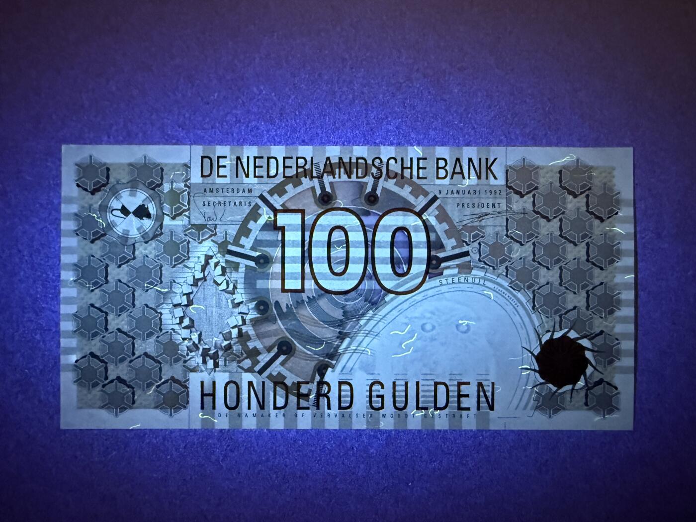 《艾美收藏》第226期-12.28周日外币精品场-蛇年收官 荷兰100盾 UNC 1992年齿轮版