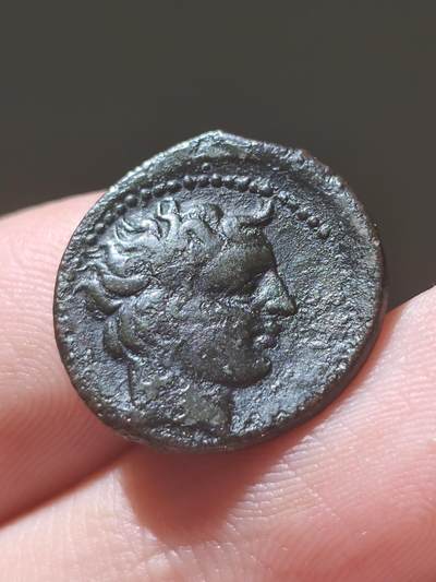 星盘世界钱币2026一月十日新年古典精品大拍 精彩纷呈 - 古希腊-西西里岛 河神公牛铜币 杰拉（Gela） 西西里岛南岸重要希腊殖民城邦。公元前420-405年，非常漂亮，皮壳非常好的一枚，题材也很有意思