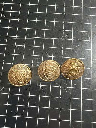 古冰库章牌勋赏收藏0起拍卖 扣子三个