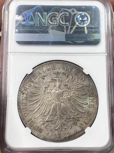 万国钱币拍卖第058期（万国新年大拍） NGC MS63 1861德国法兰克福自由市少女流通2泰勒 法兰城经典品种 原味纸袋包浆状态极其舒适