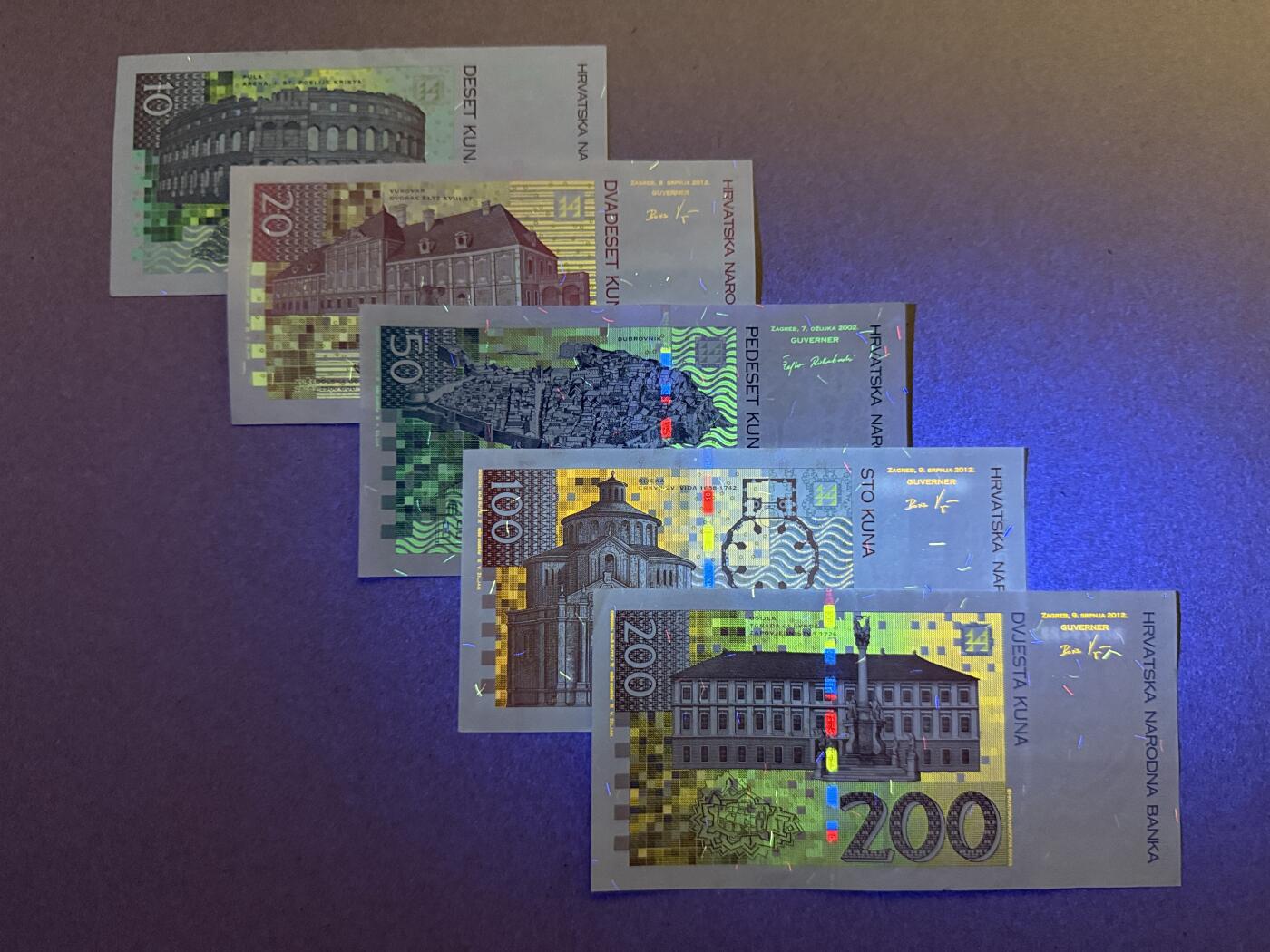 《艾美收藏》第226期-12.28周日外币精品场-蛇年收官 克罗地亚10-200库纳5张 AU 2012年