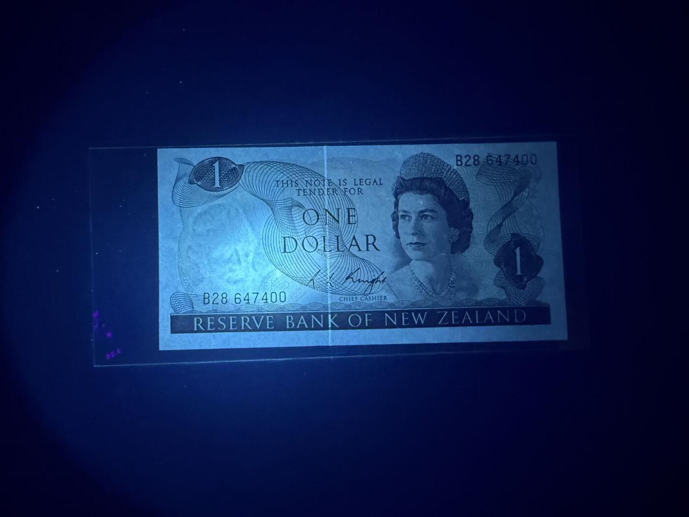 【炜奕收藏】，第五十四期，本场佣金已改，请大家注意