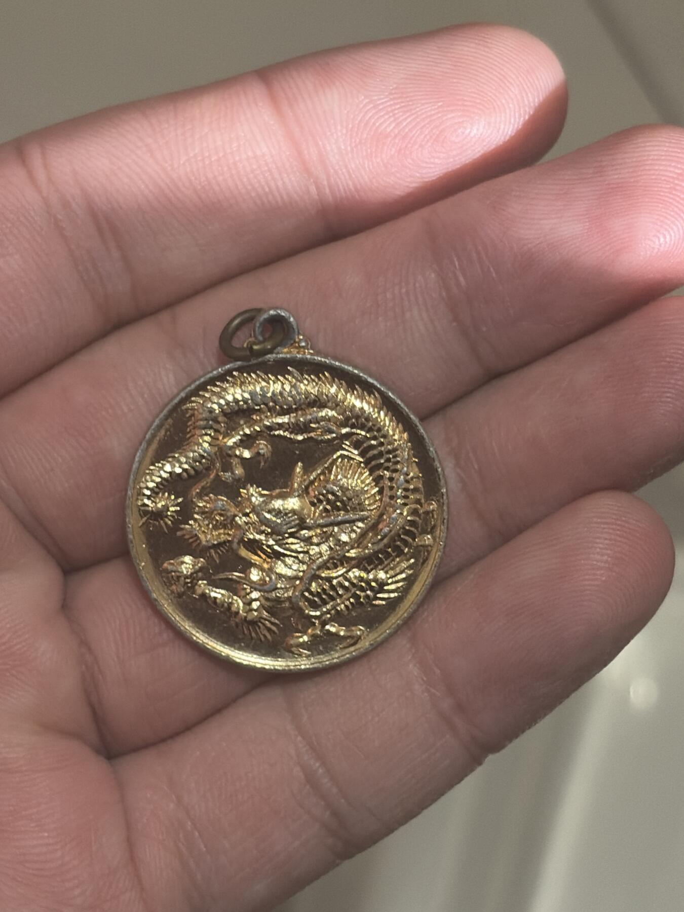 古冰库章牌勋赏收藏0起拍卖 日本安全日纪念章