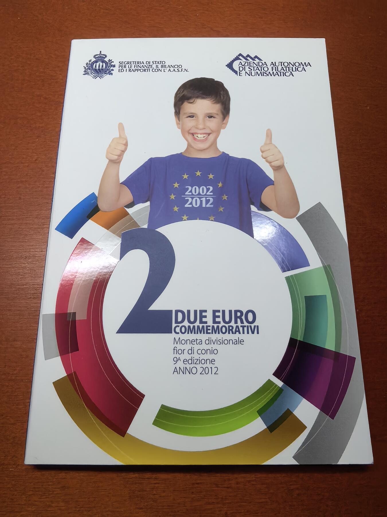 长老汇蛇年精选第八十八场拍卖 2012圣马力诺欧元象征2欧元双金属币卡装，克书标价45美金