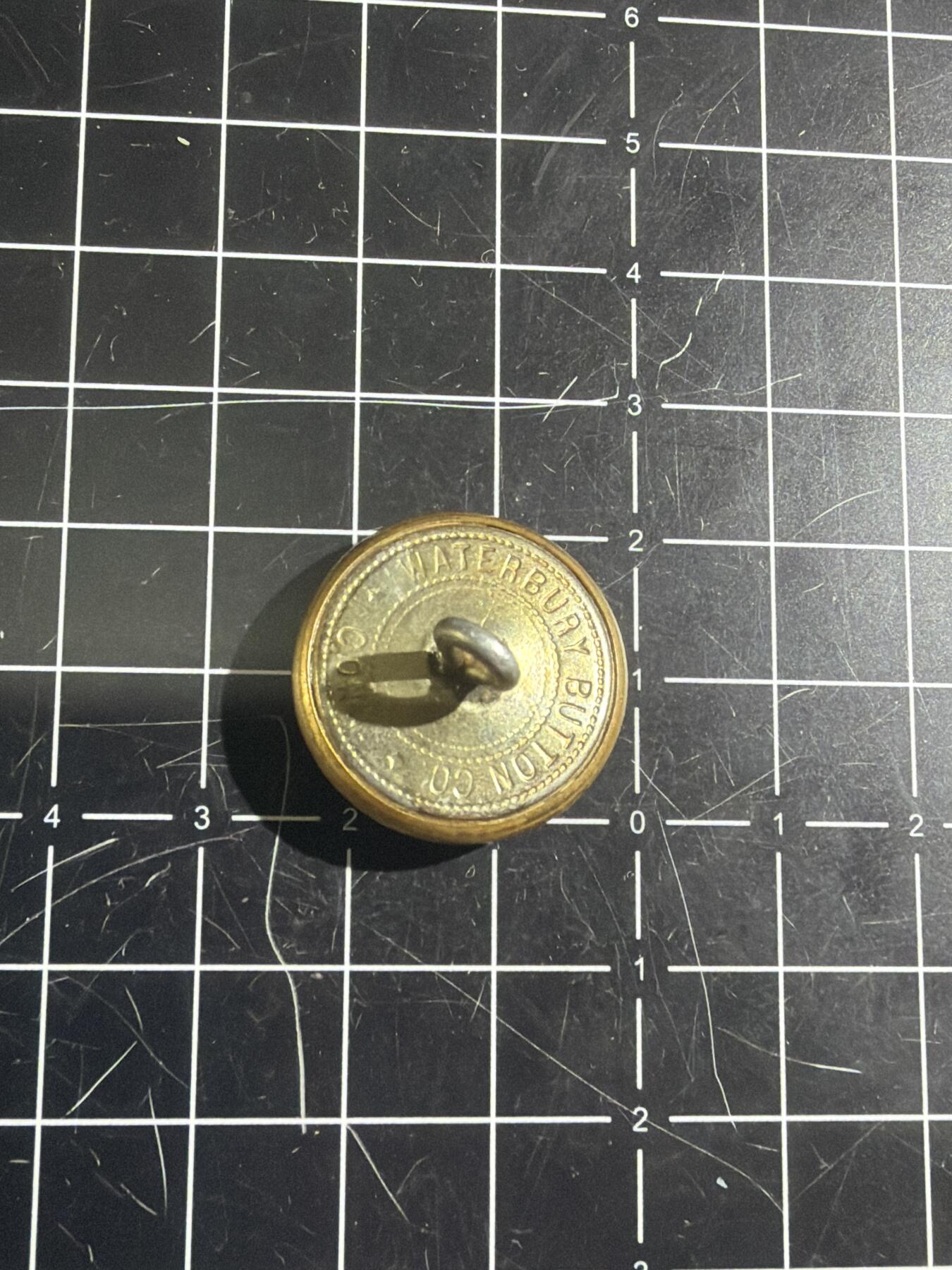 古冰库章牌勋赏收藏0起拍卖 美国军服扣子一个