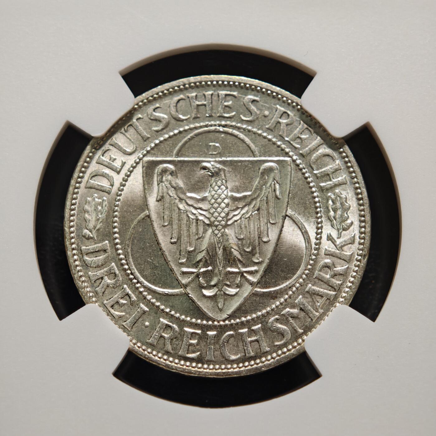 【德藏】世界币章拍卖第159期(元旦专场拍卖) 1930年 德国魏玛共和国莱茵兰非军事化纪念鹰桥3马克银币 NGC MS61 原光十足 币面文字“DER RHEINDEUTSCHLANDS STROM NICHT DEUTSCHLANDS GRENZE”意为“莱茵河是德国的河流，而非德国的边界”，呼应《凡尔赛和约》中莱茵兰非军事化的条款，表达德国对该条款的不满与民族诉求