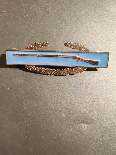 老王徽章第172期 - 美国战斗步兵技能章   