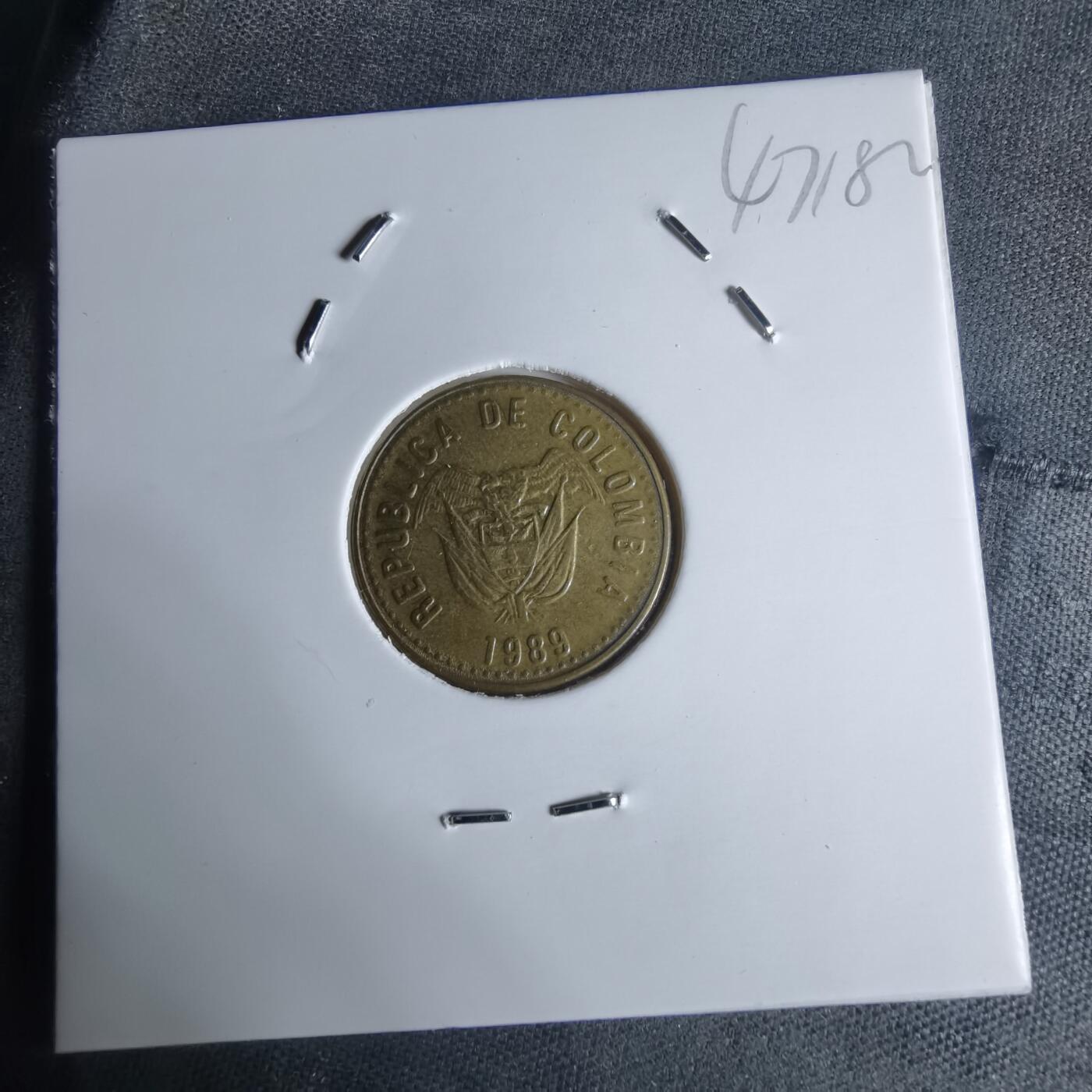 沼泽如烟--第947场 哥伦比亚1989年5比索