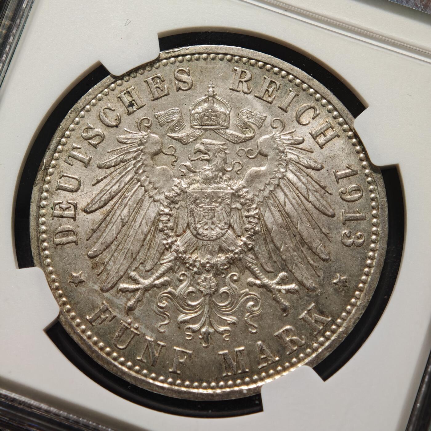 【德藏】世界币章拍卖第159期(元旦专场拍卖) 1913年 德国普鲁士威廉二世军装5马克大银币 NGC MS64 淡包浆 原光十足