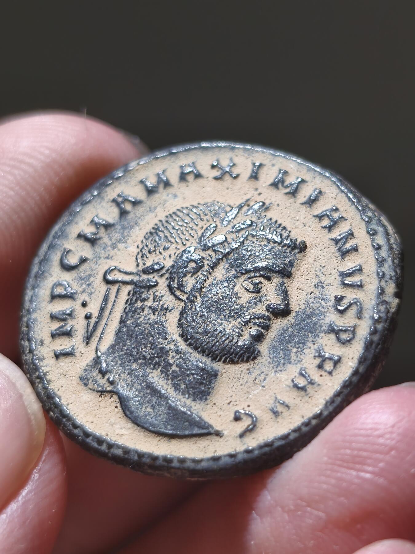 星盘世界钱币2026一月十日新年古典精品大拍 精彩纷呈 美品！四帝共治-马克西米安富力大铜币9.2g 背面持丰饶角的护神 286-305 年 赫拉克利亚造币厂 