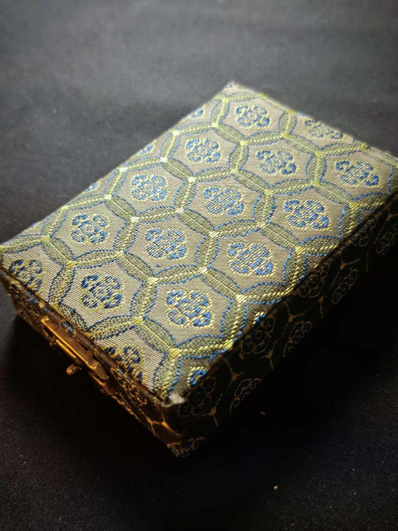 罗岚⭐爱藏⭐甄选专拍第三场-分享拍场赚佣（实体店在建中···） 三十护龄奖章带盒 卫生部制发 铜质厚重 极美品