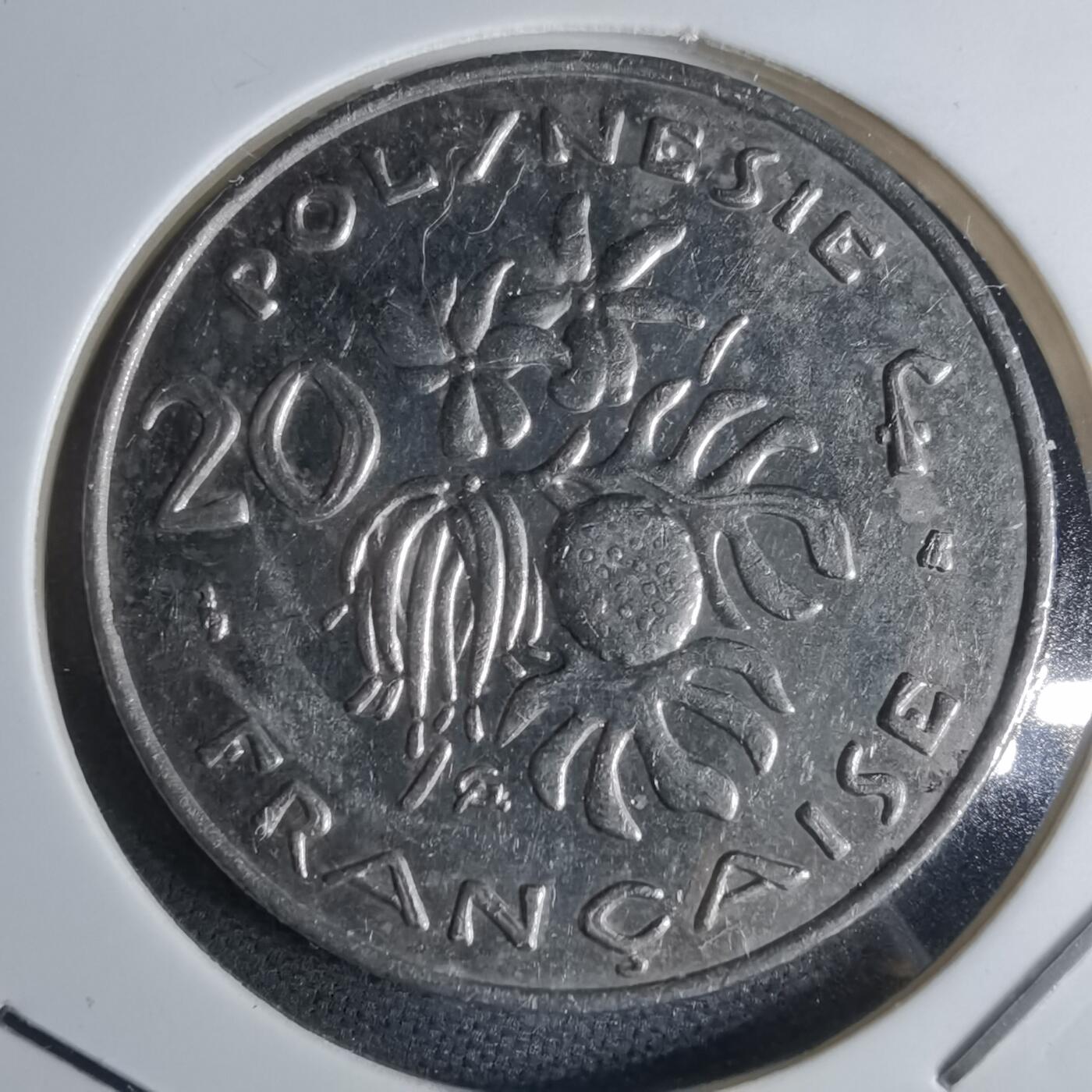 沼泽如烟--第947场 法属波利尼西亚1995年20法郎