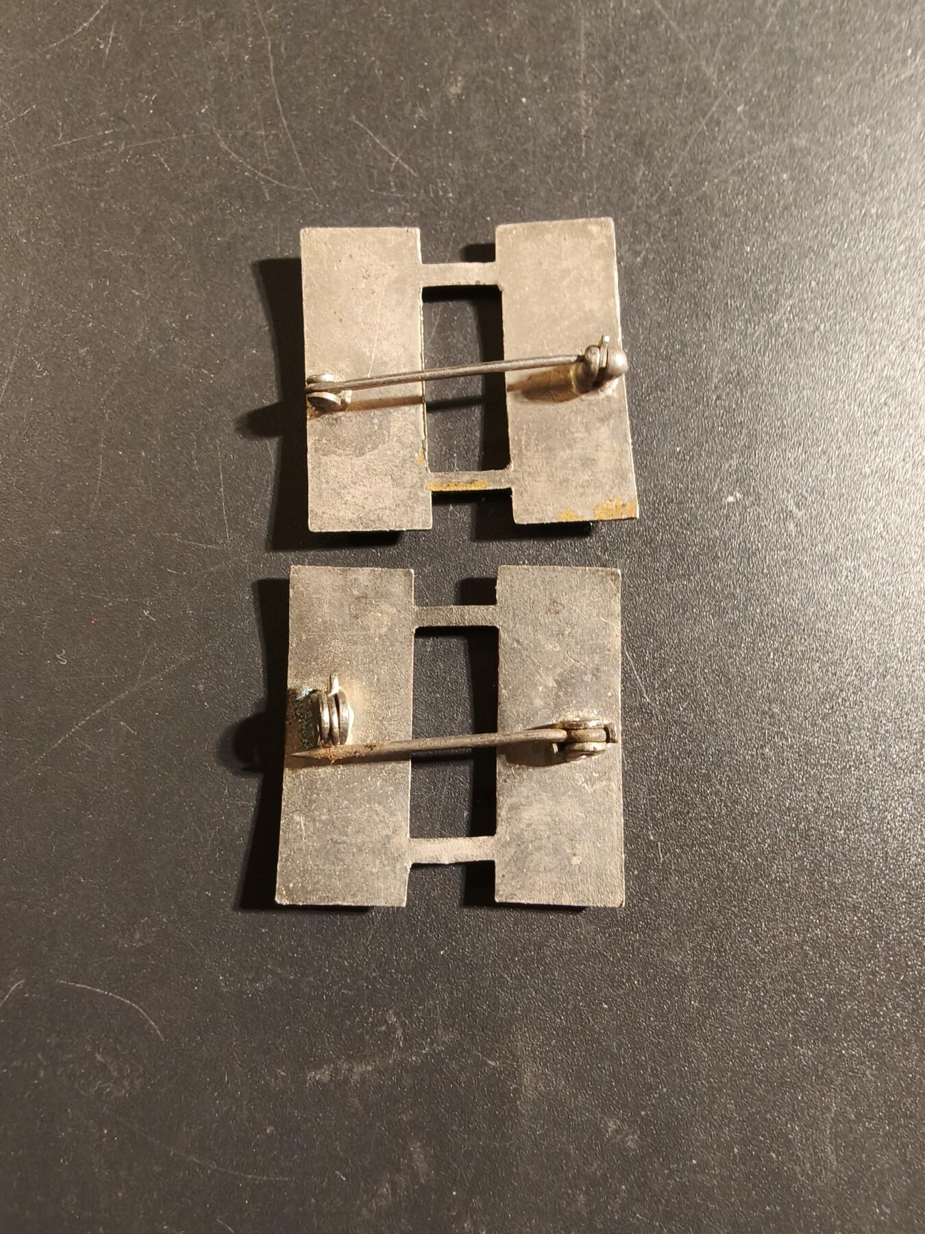 老王徽章第172期 美国上尉军衔一组    二战时期横针版