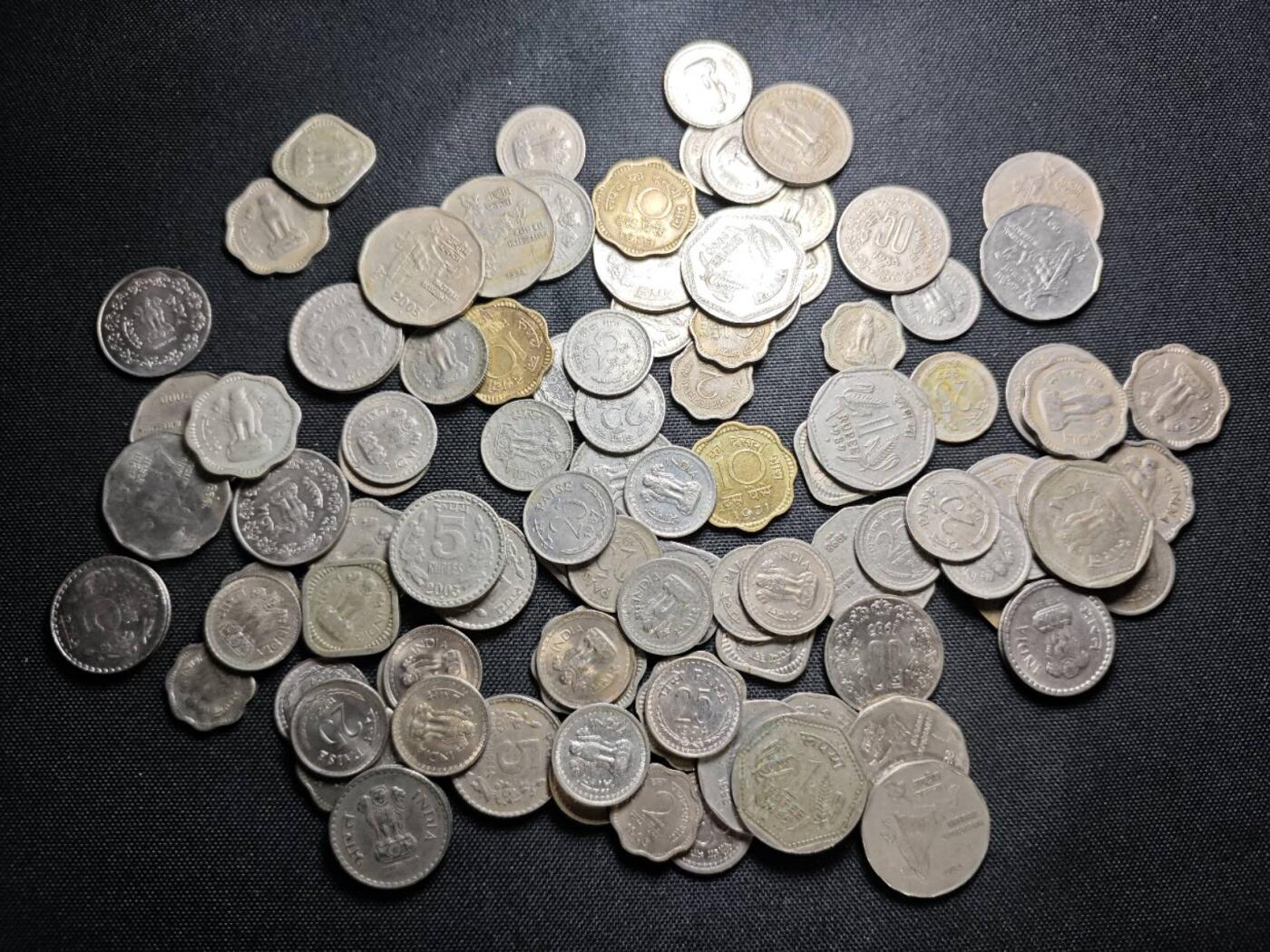 KK钱币收藏小铺 《套币 好品/批量散币专场》  2月预留时间 周末发货  印度一组散币 96枚一组