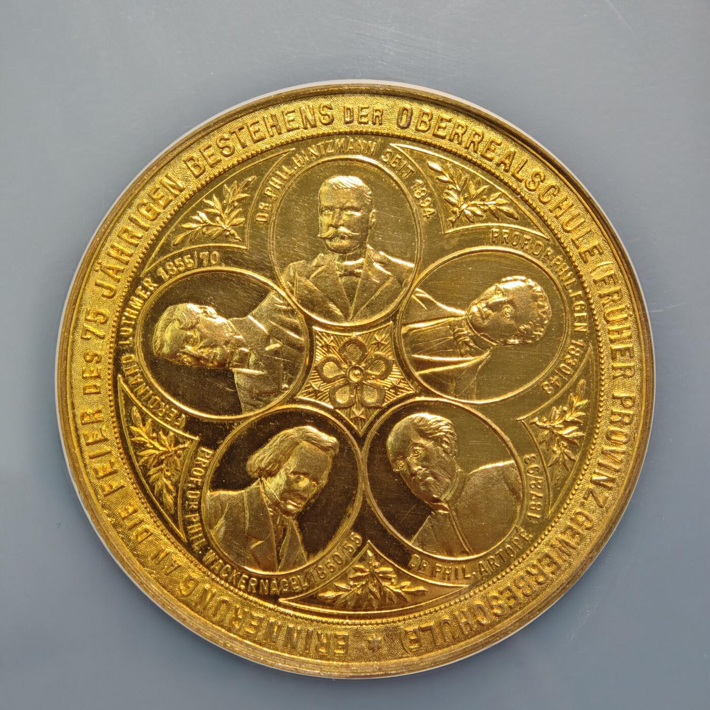 【德藏】世界币章拍卖第159期(元旦专场拍卖) 1900年 德国埃尔伯费尔德高等实科中学建校75周年50mm镀金纪念大铜章  NGC MS63 金水十足 类镜面底板