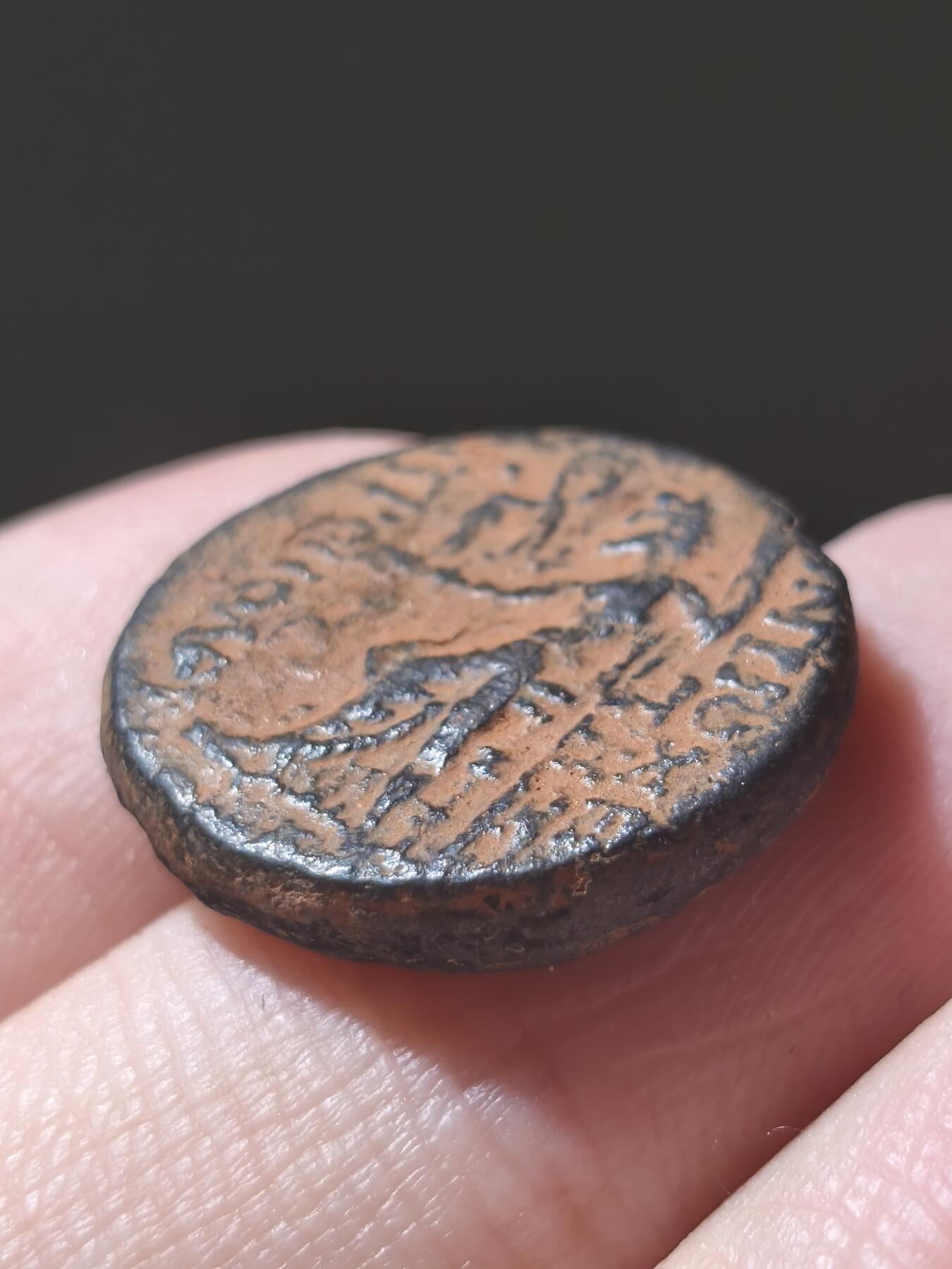 星盘世界钱币2026一月十日新年古典精品大拍 精彩纷呈 希腊化末期-宙斯铜币 约前一世纪 背面宙斯持胜利女神坐像 安条克城市自治自发行铜币 希腊化末期铜币类型