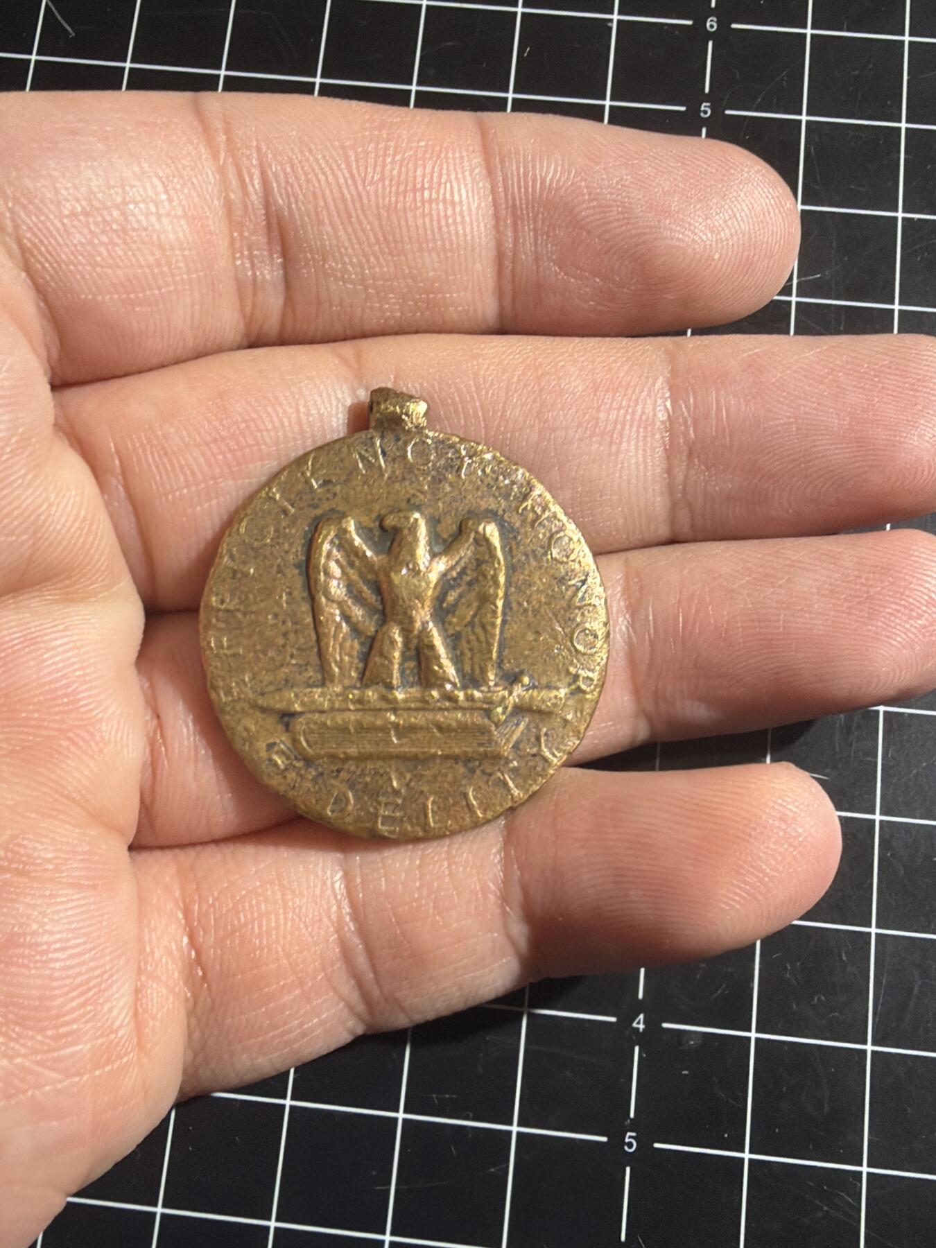 古冰库章牌勋赏收藏0起拍卖 美国陆军品德优良奖章章头