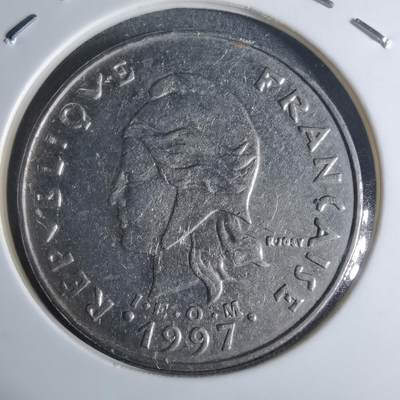 沼泽如烟--第947场 - 法属波利尼西亚1997年20法郎