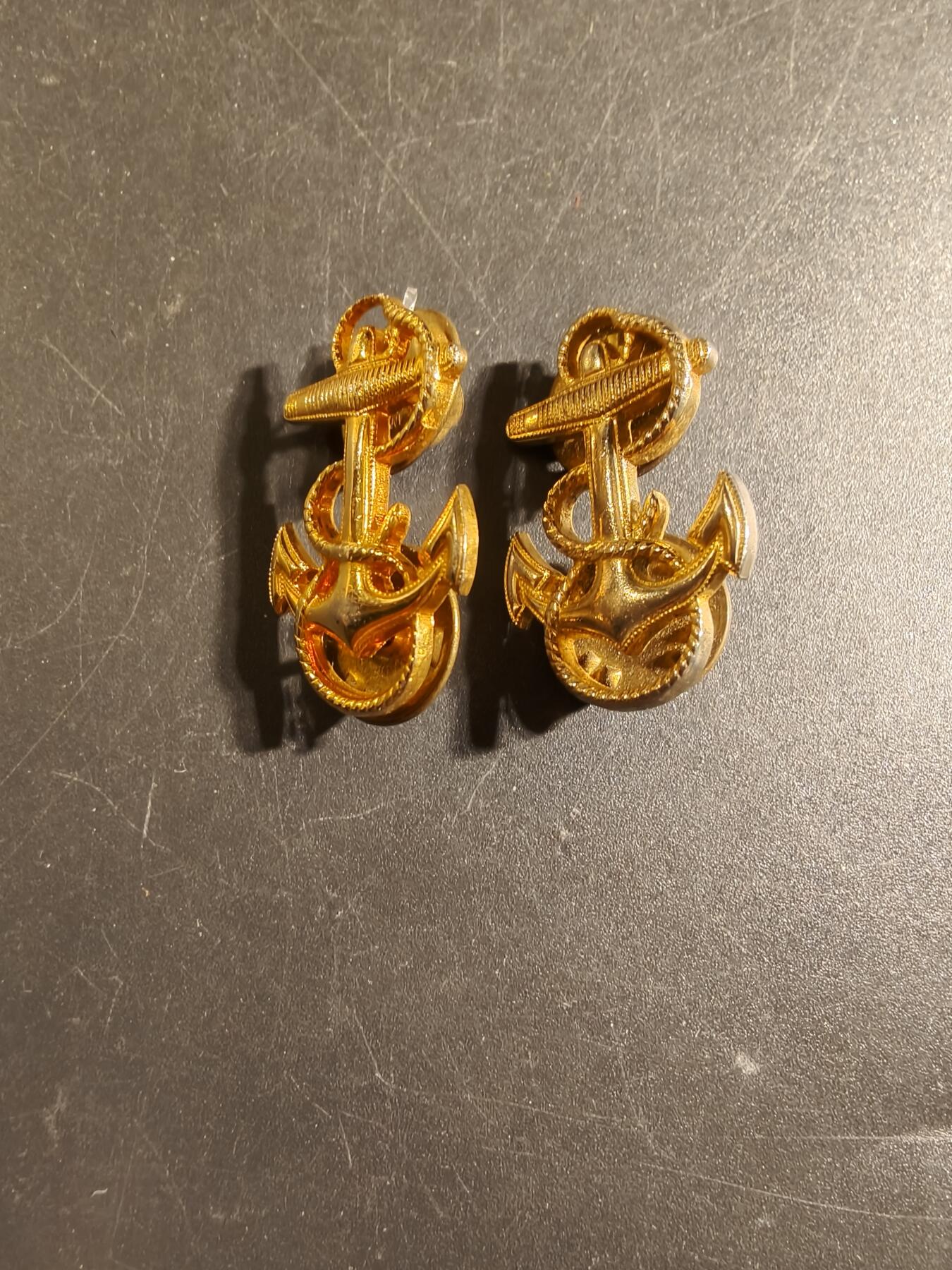 老王徽章第172期 美国海军少尉候补军官领章一组     带厂标