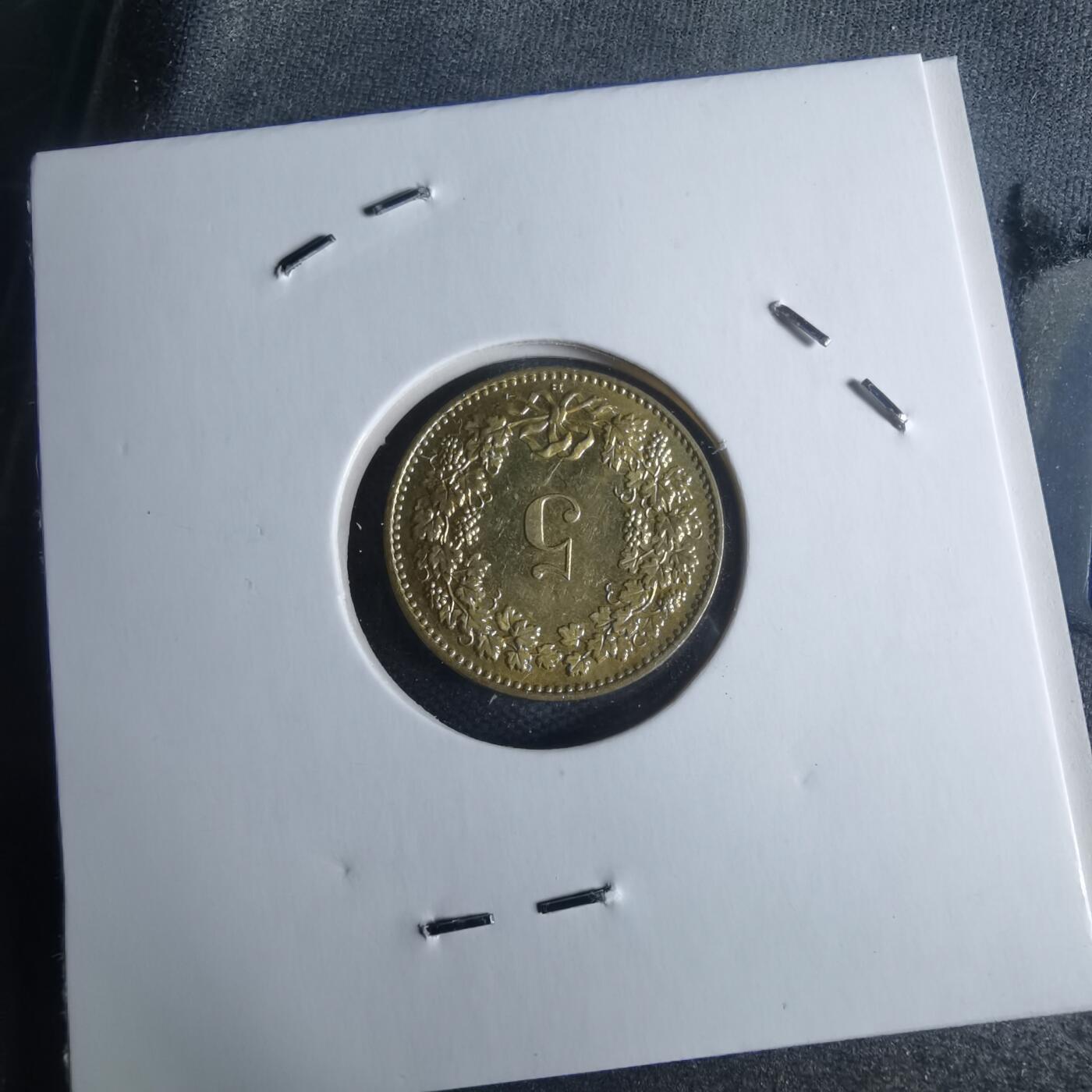 沼泽如烟--第947场 瑞士2011年五分