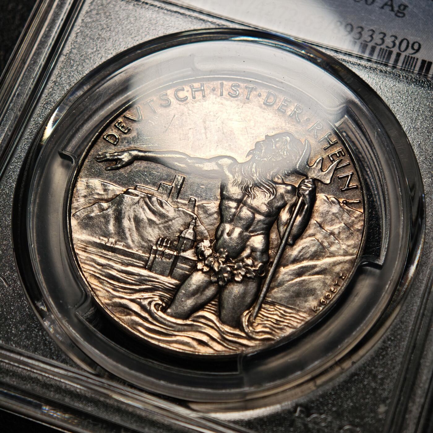 【德藏】世界币章拍卖第159期(元旦专场拍卖) 1930年 德国莱茵解放海神银章 名家卡尔歌茨作品 PCGS SP63 类镜面底板 品相极佳