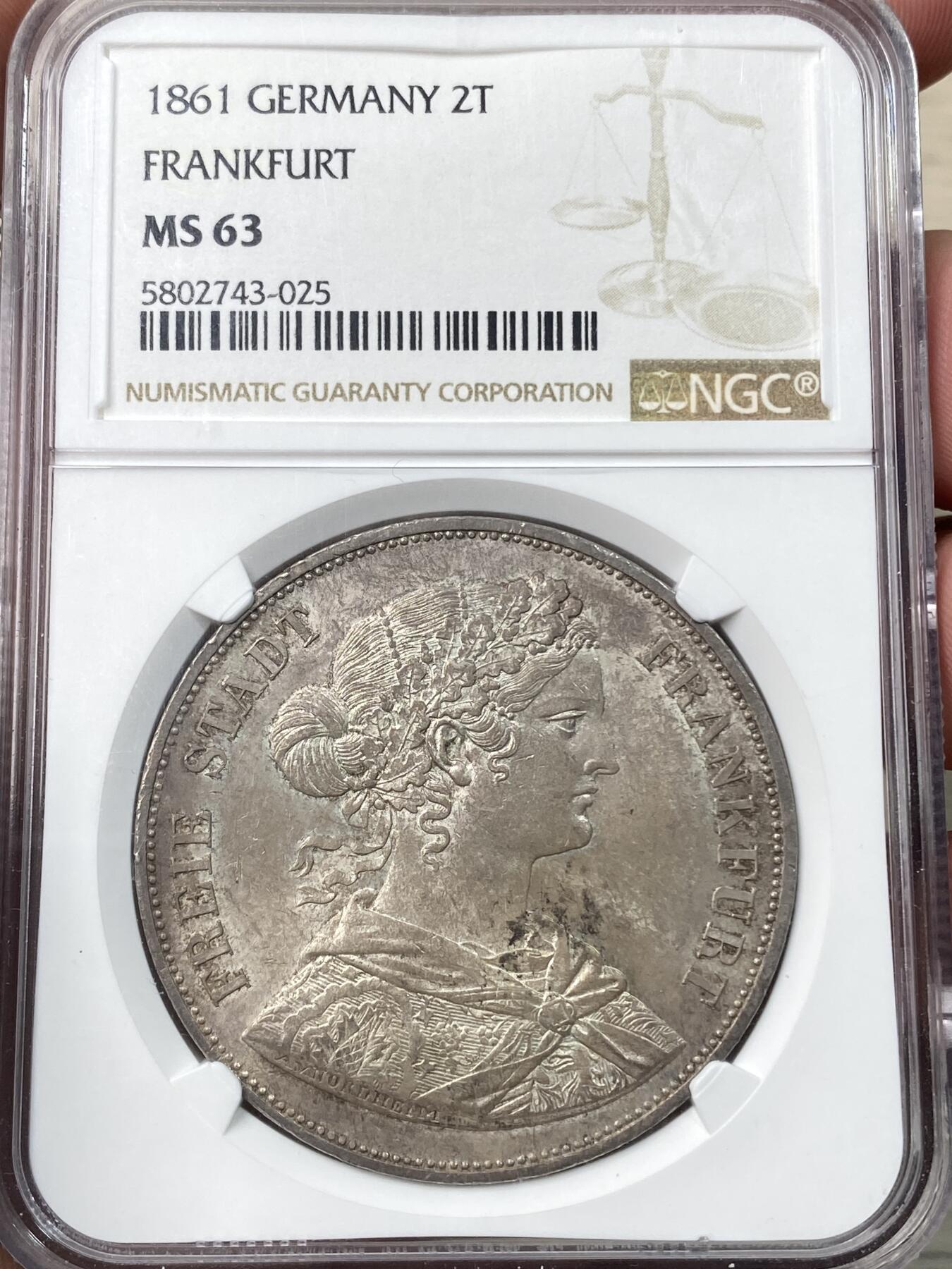 万国钱币拍卖第058期（万国新年大拍） NGC MS63 1861德国法兰克福自由市少女流通2泰勒 法兰城经典品种 原味纸袋包浆状态极其舒适