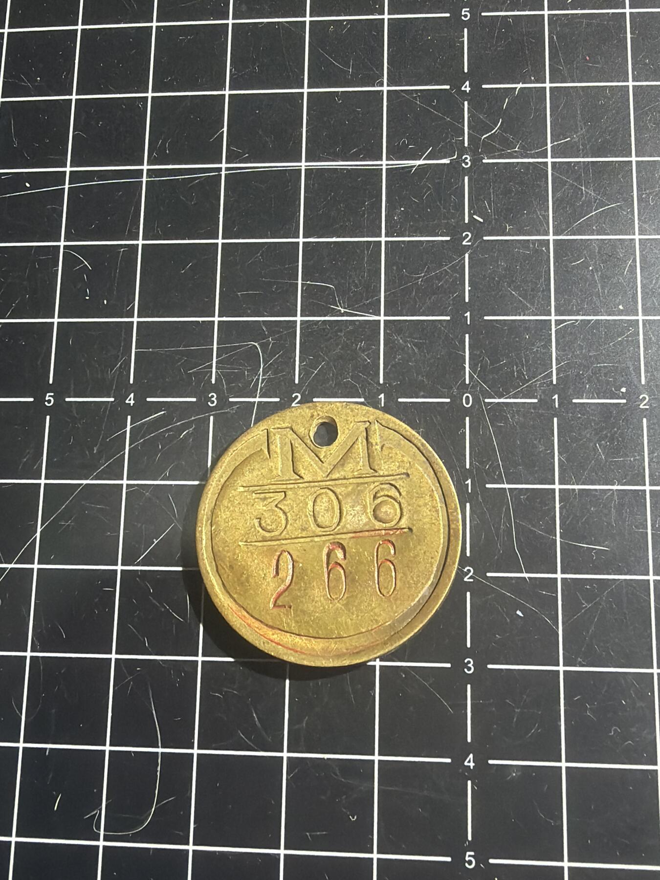 古冰库章牌勋赏收藏0起拍卖 70年代工厂老铜牌一个