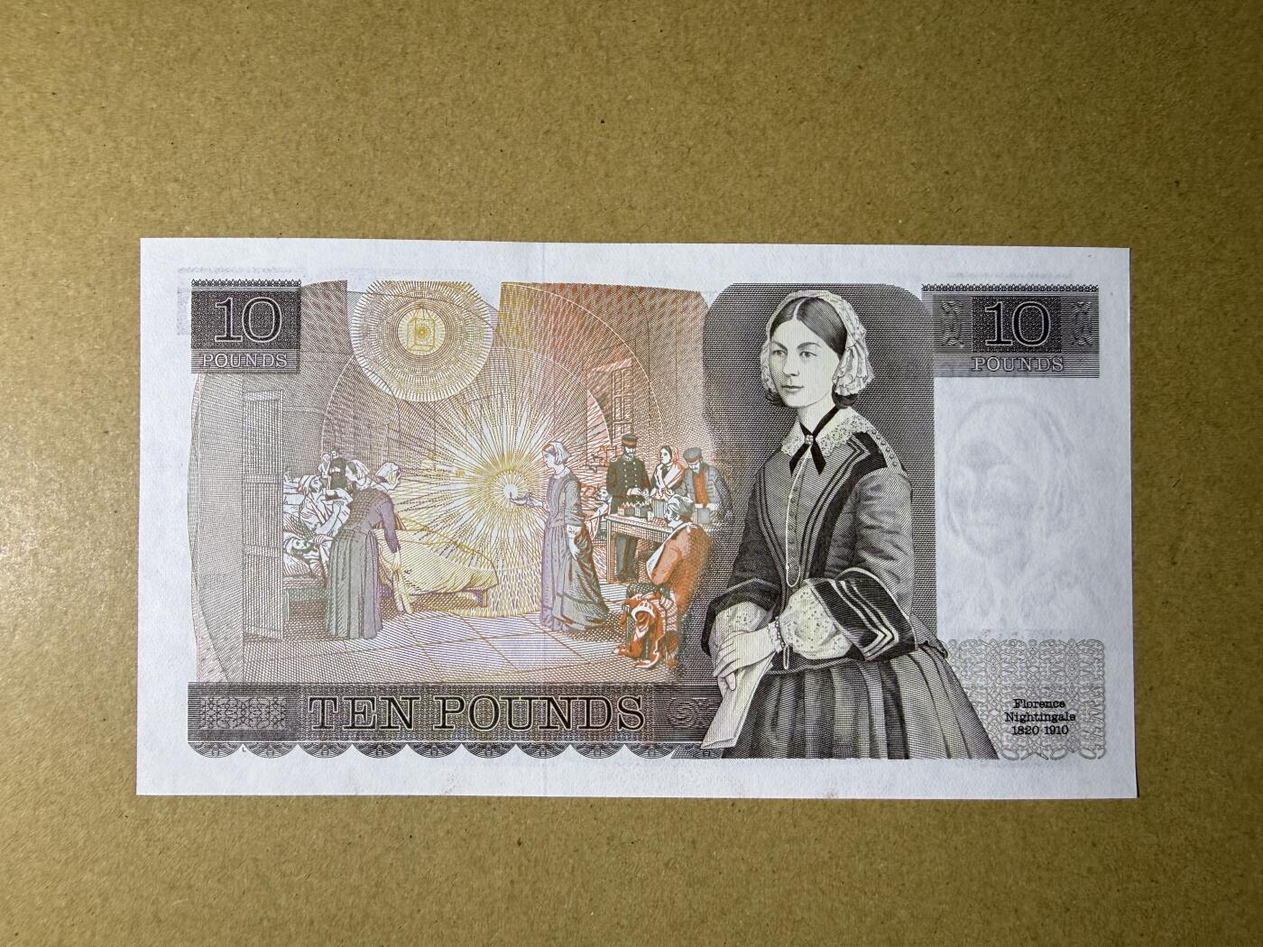 《艾美收藏》第226期-12.28周日外币精品场-蛇年收官 英格兰10镑 UNC D序列 无47