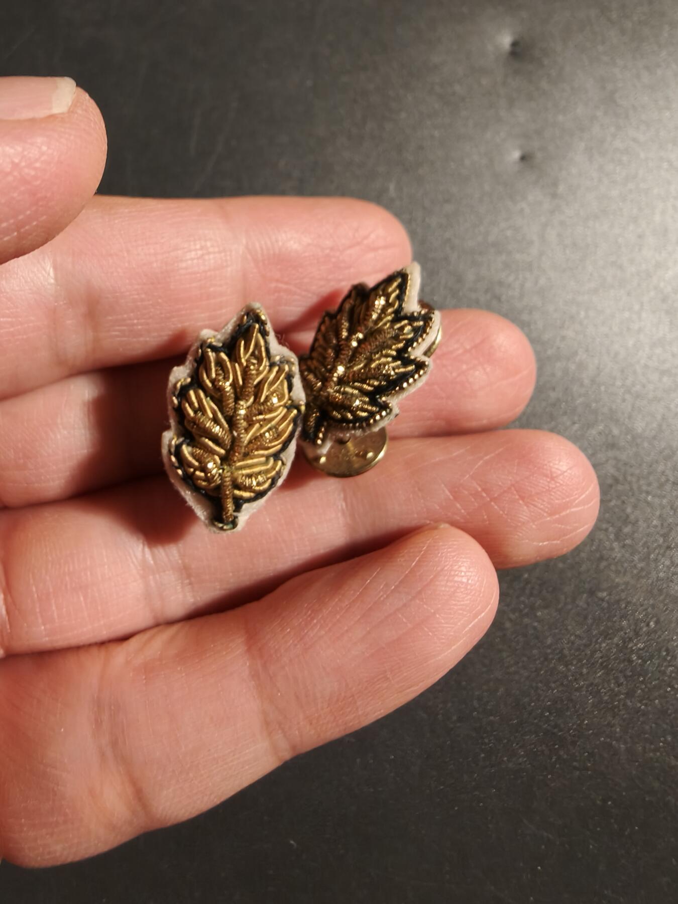 老王徽章第172期 美国海军护士领章一组    金属丝刺绣版本